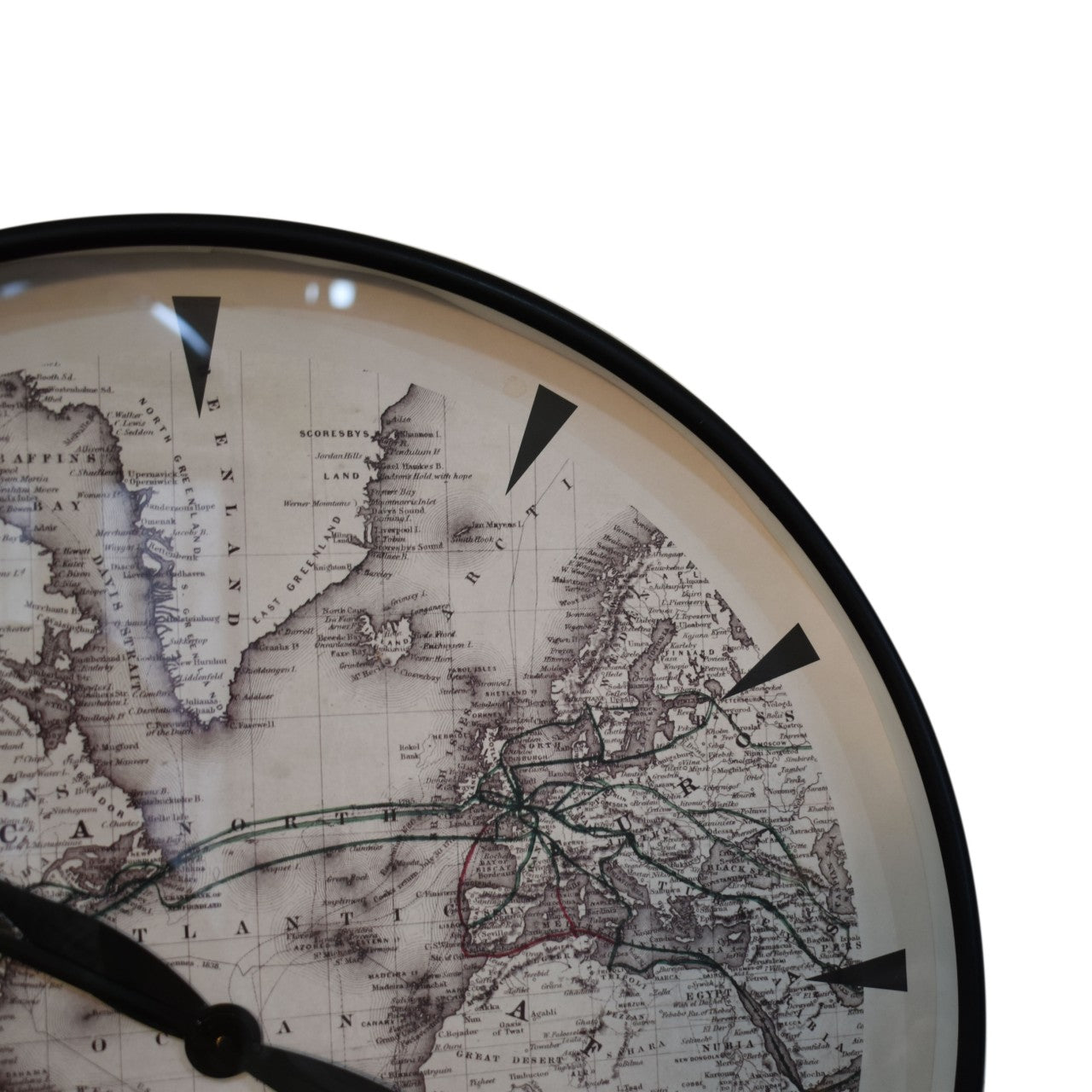 Atlas Style Wall Clock Elegant Home Decor Timepiece