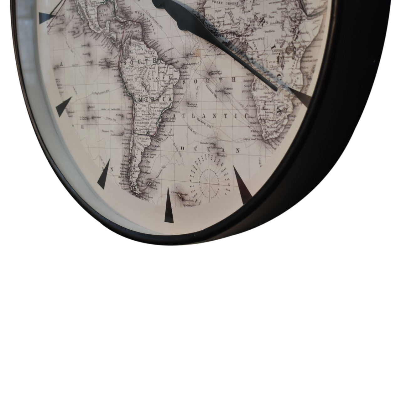 Atlas Style Wall Clock Elegant Home Decor Timepiece