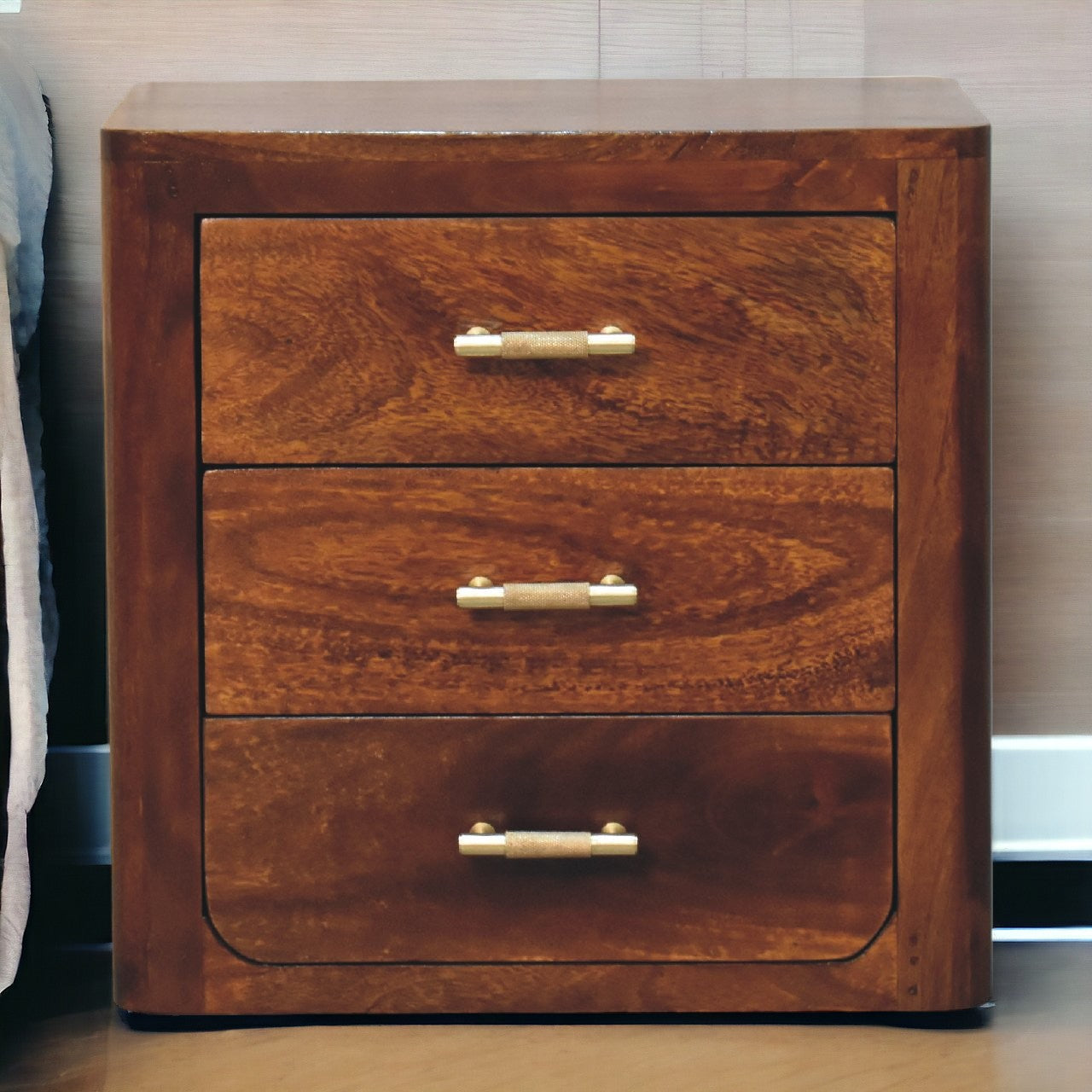 Luca Bedside