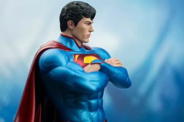 Ikon Collectables Superman - New 52 Superman 1:6th Scale Statue
