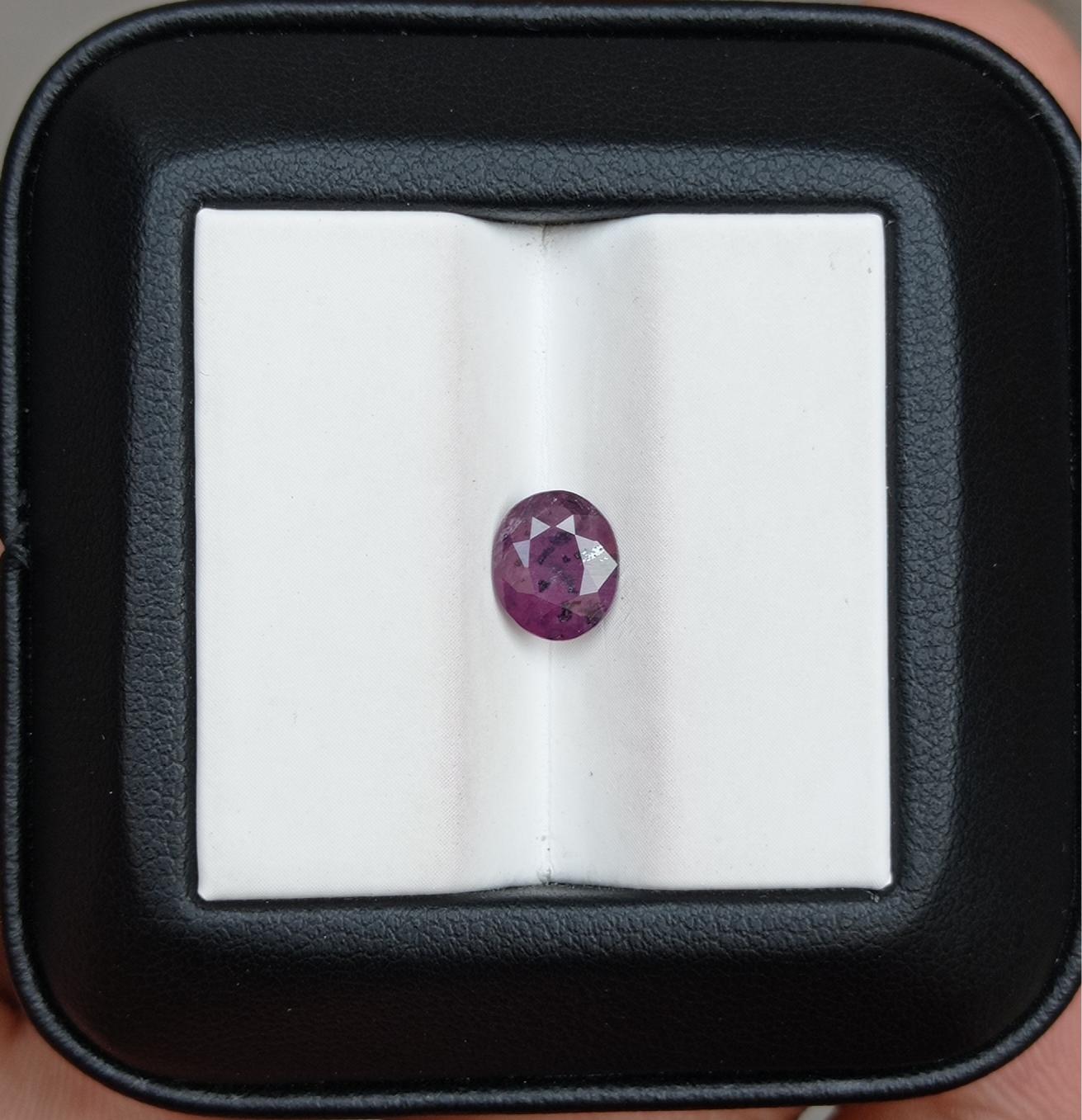 1.15ct Sapphire for Sale - Kashmiri Sapphire with Natural Inclusions - Dimensions 7.9x6.2x3mm