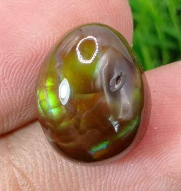 11ct Green Fire Agate,  Rare Fire Agate, Polished Fire Agate, Fire Agate Cabochon -  Dimensions 14x11xmm