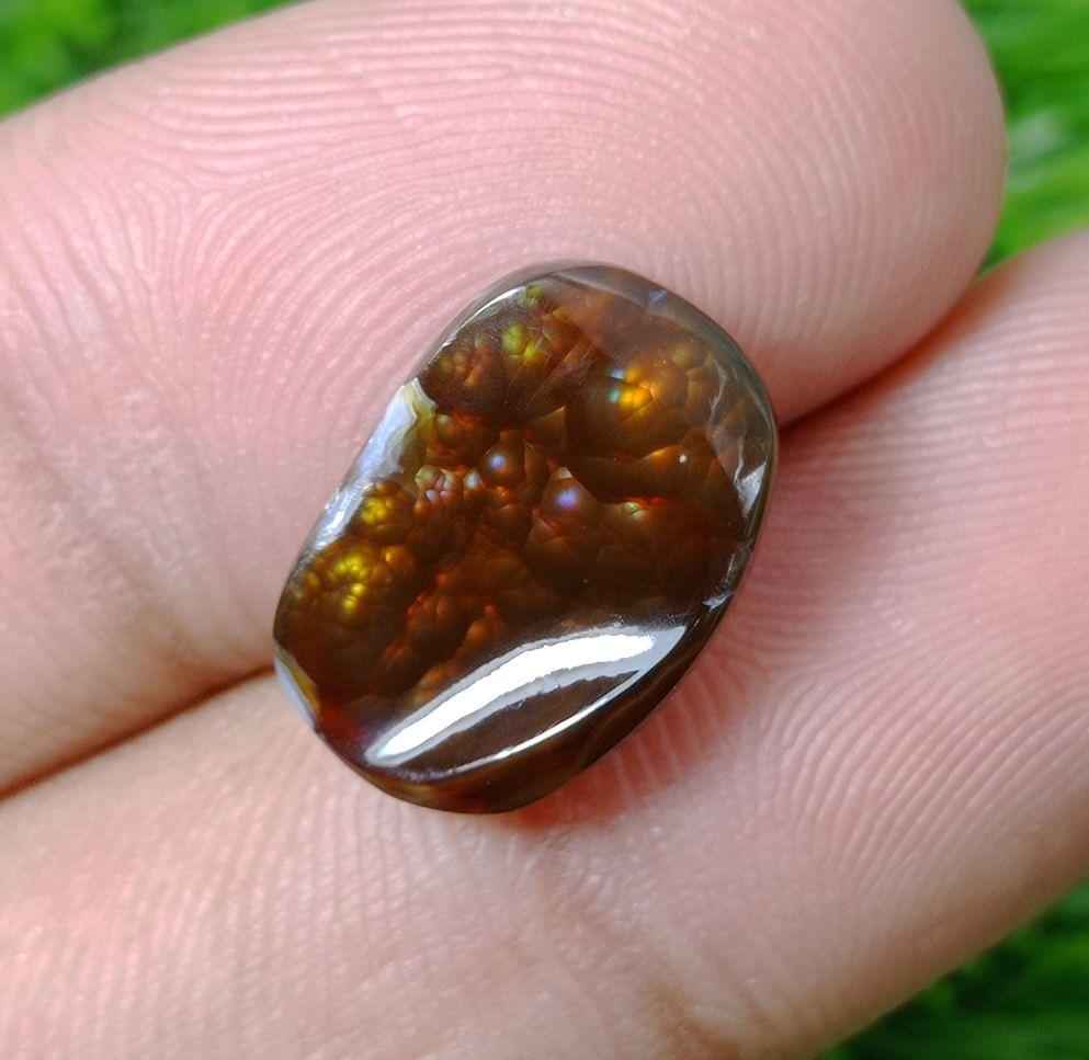 4.7ct Natural Fire Agate from Mexico , Oval Bubbly Fire Agate - Perfect gemstone Gift, Dimensions - 15x10 mm
