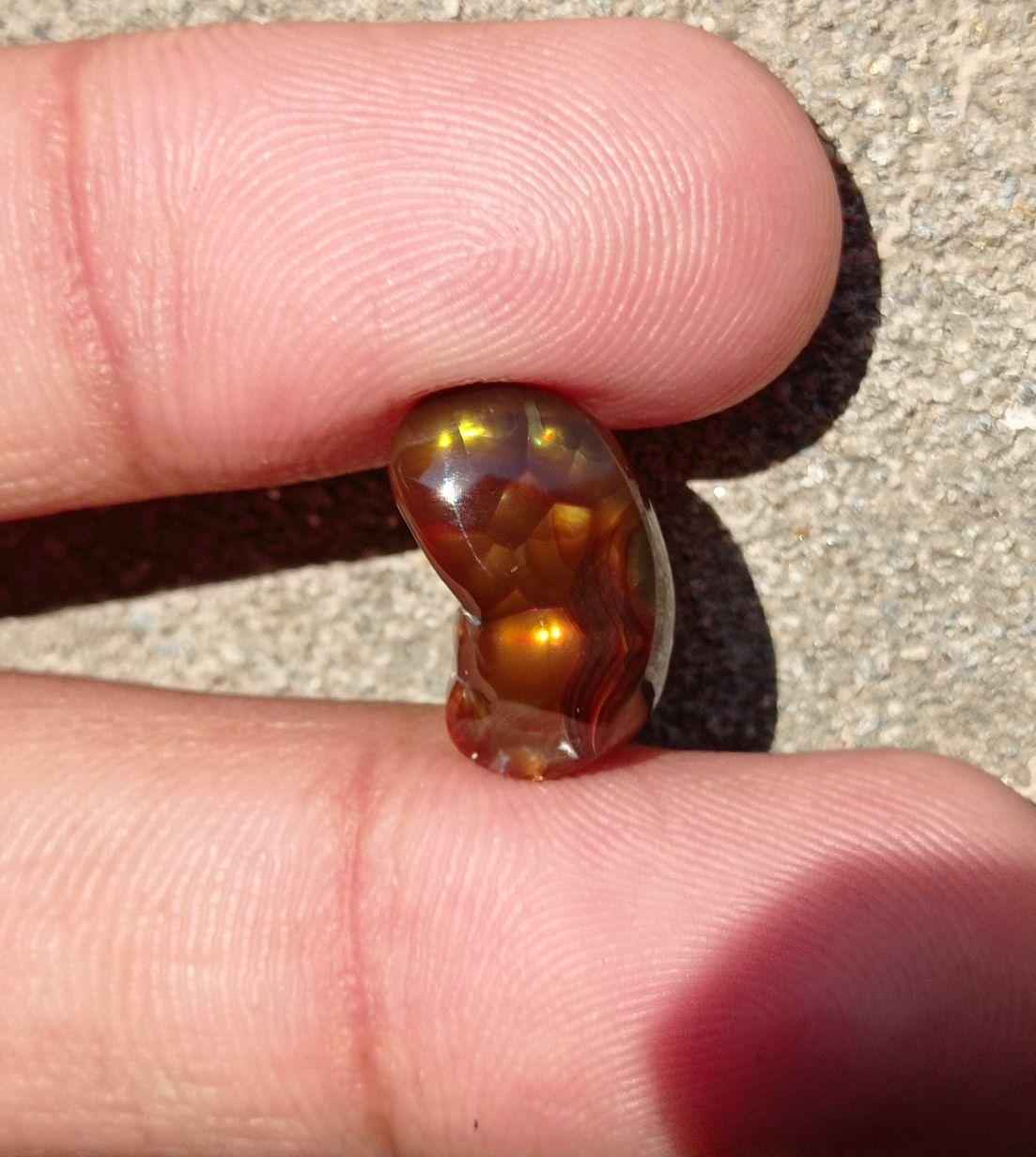 6ct Mexican Fire Agate, Rare Fire Agate, Yellow Aatshi Aqeeq - Perfect gemstone Gift, Dimensions 16x9x5mm