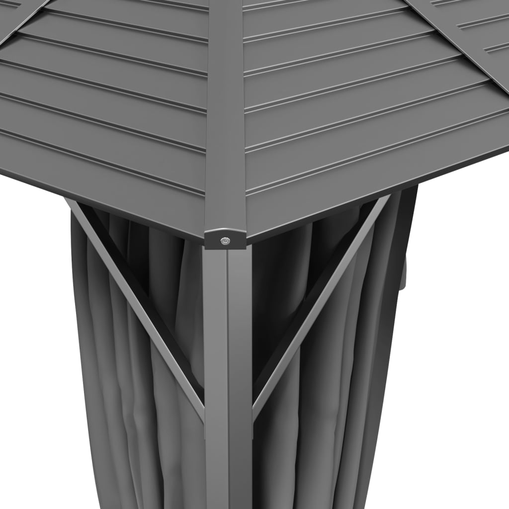 S0671017667_15.jpg