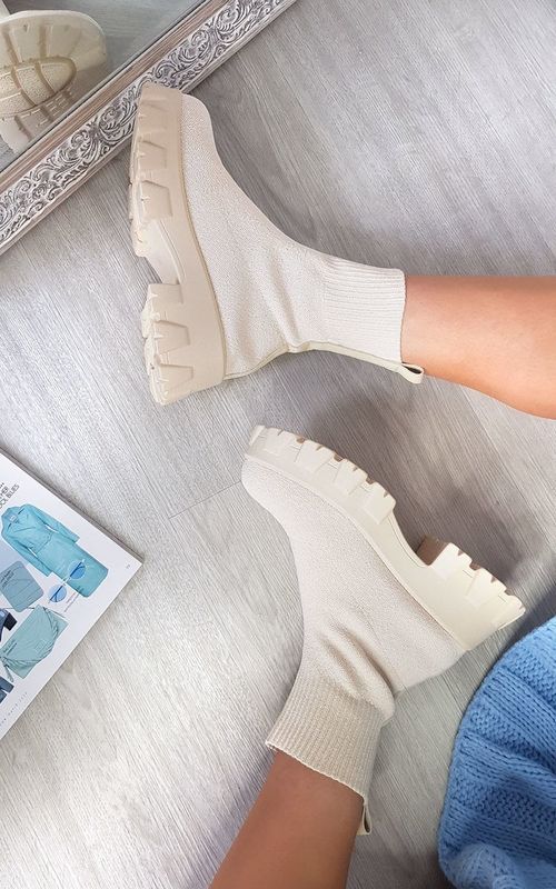 ikrush-lydia-chunky-sock-boots-162970153220210819220652_6gzz-ss.jpg
