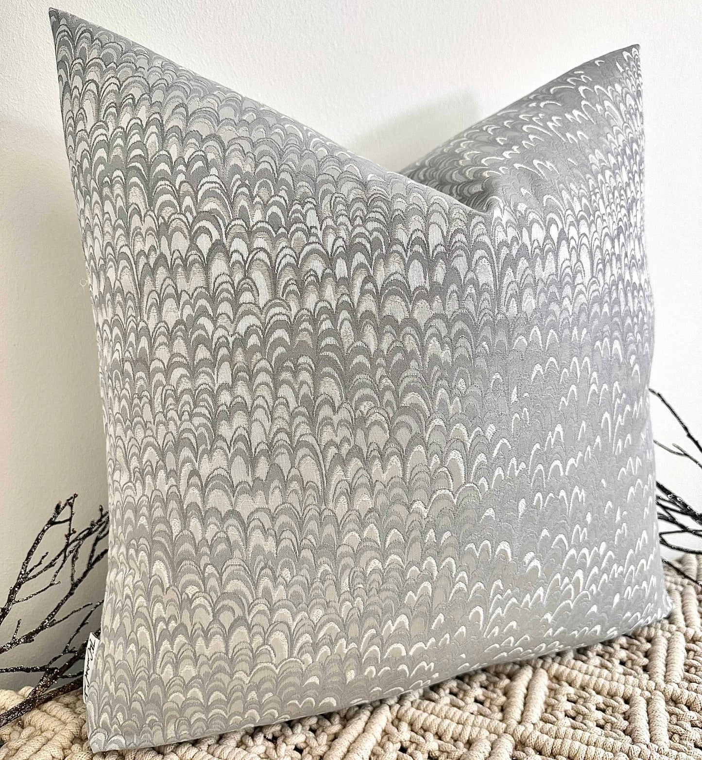 The Couture Cushion - The Silver Amouage - Style No. 54