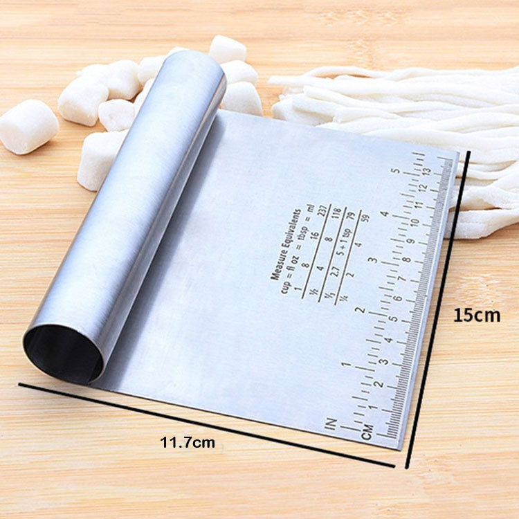 Home Durable Stainless Steel with Scale Section Noodle Cutter Baking Tools, Noodle Cutter (Silver)