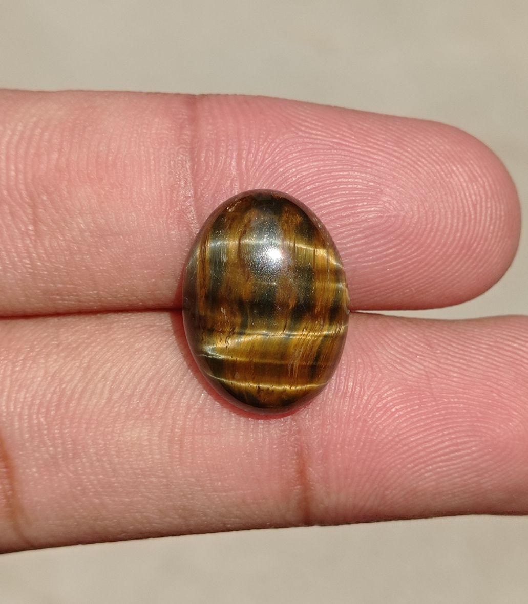 11.4ct Tiger Eye Cabochon - June Birthstone - June Birthstone -  18.5x14x6mm