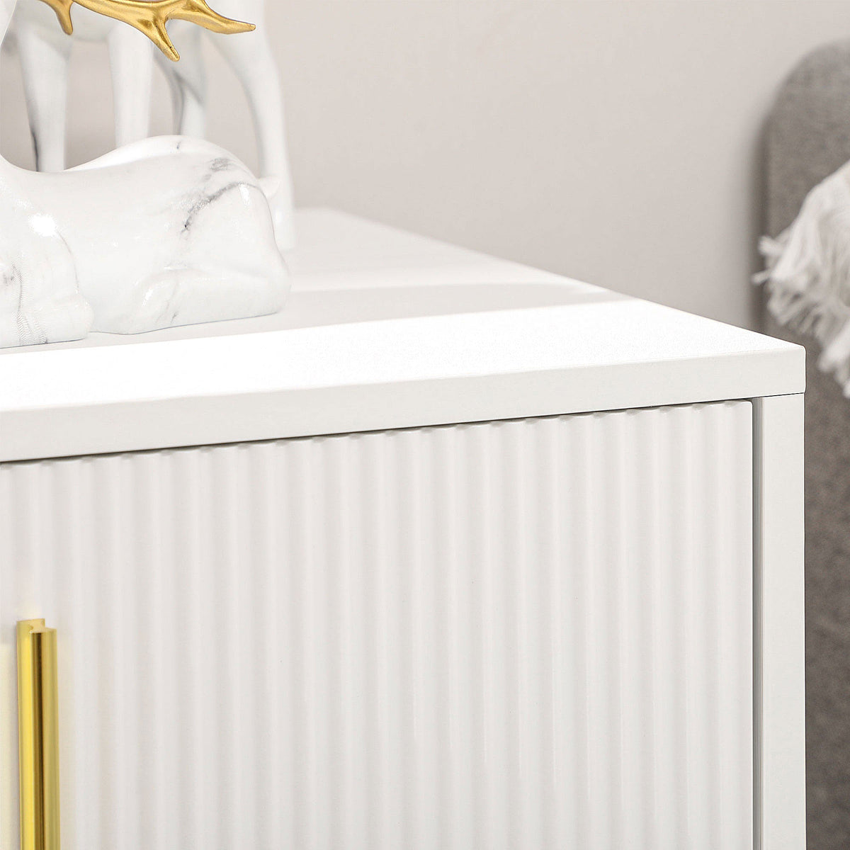 HOMCOM 3 Drawer Dresser, Chest of Drawers Storage Cabinet, White