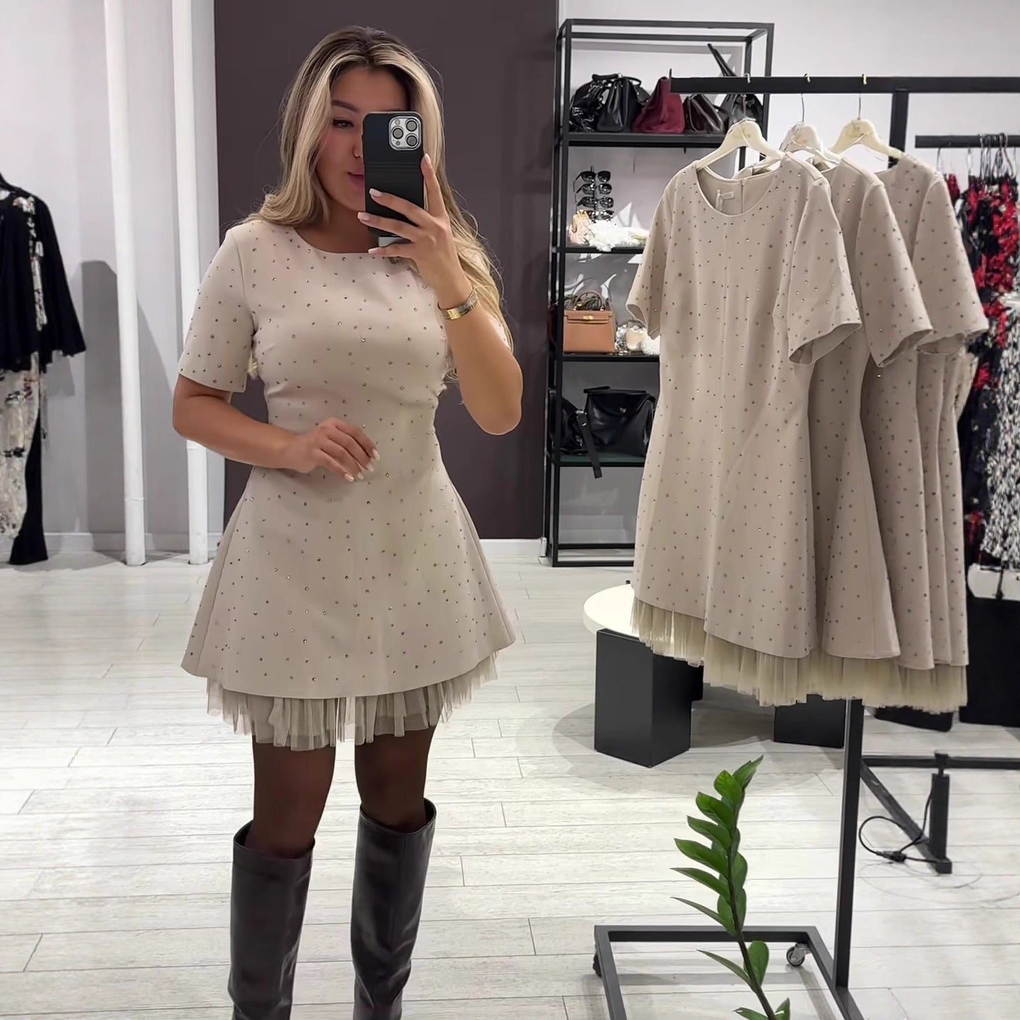 Women's Round Neck Short Sleeve Rhinestone Slimming Lace Trim Dress