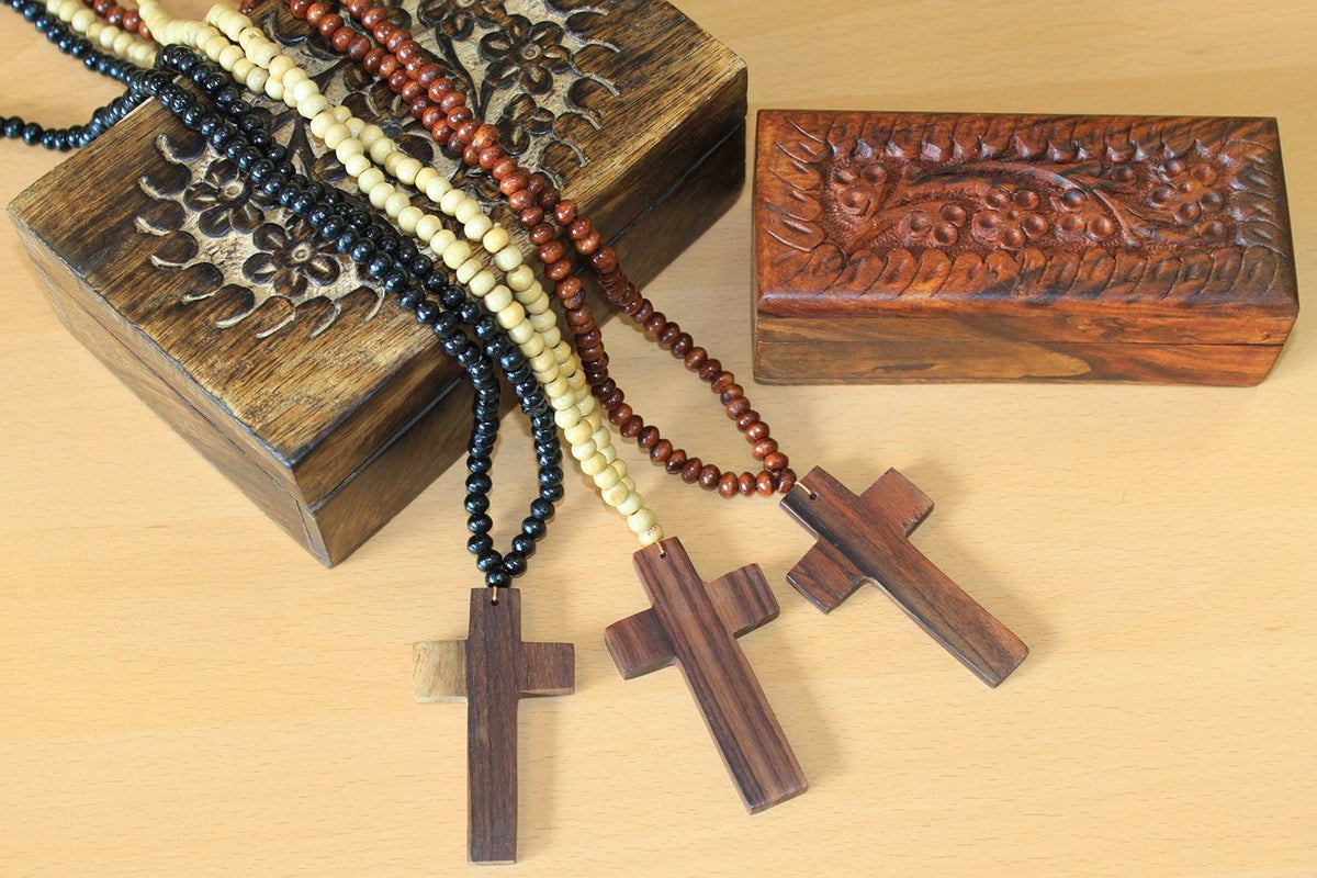 Beaded Necklace Cross Black