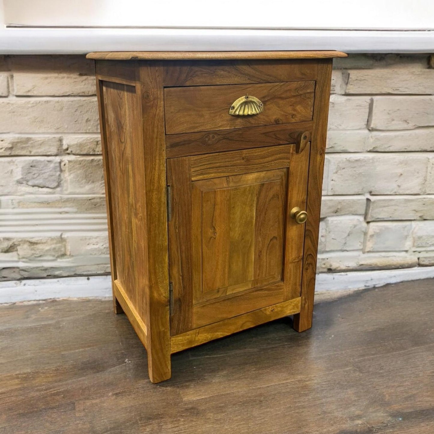 65CM WOODEN BEDSIDE CABINET