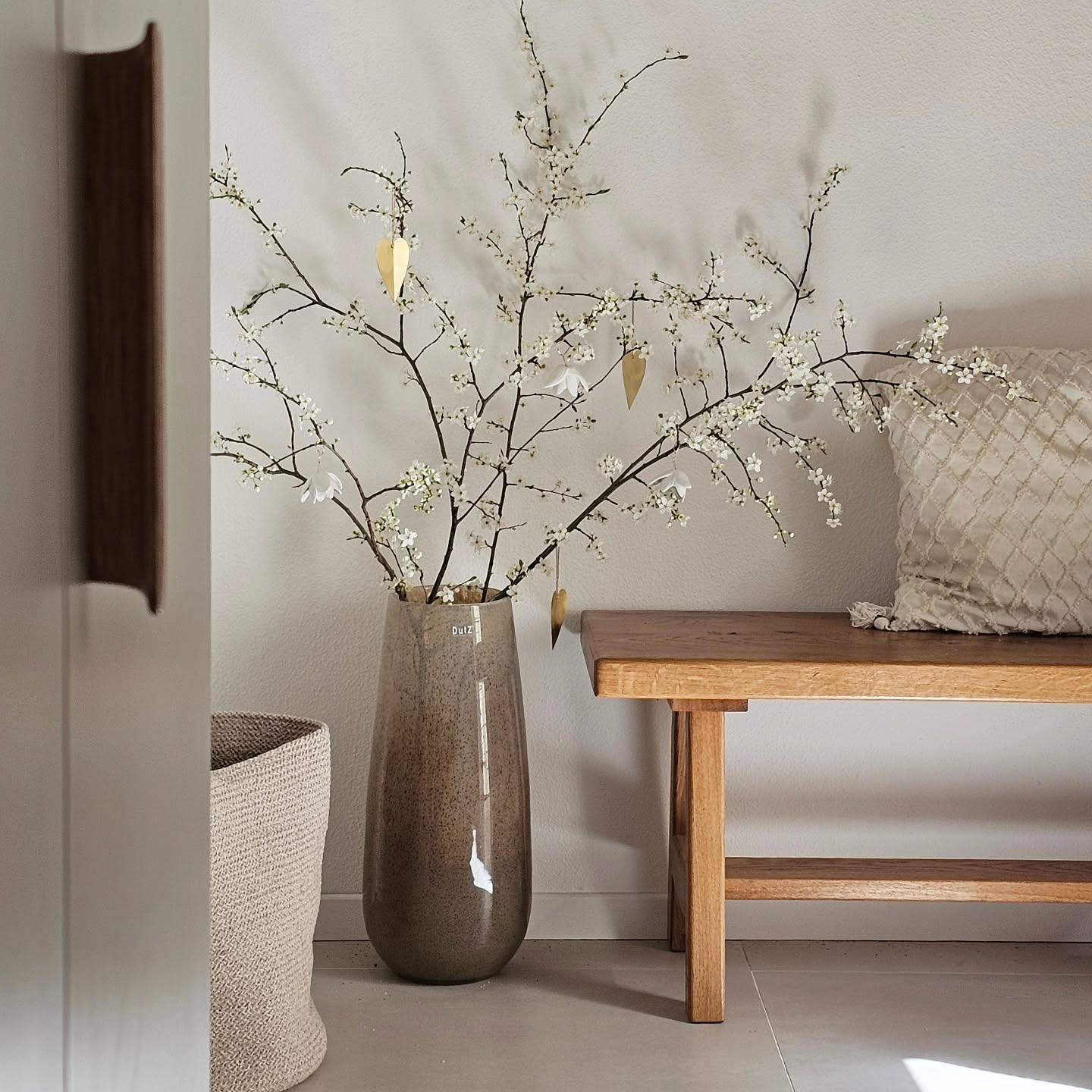 Flower VASE ROBERT - BROWN Glass by DutZ