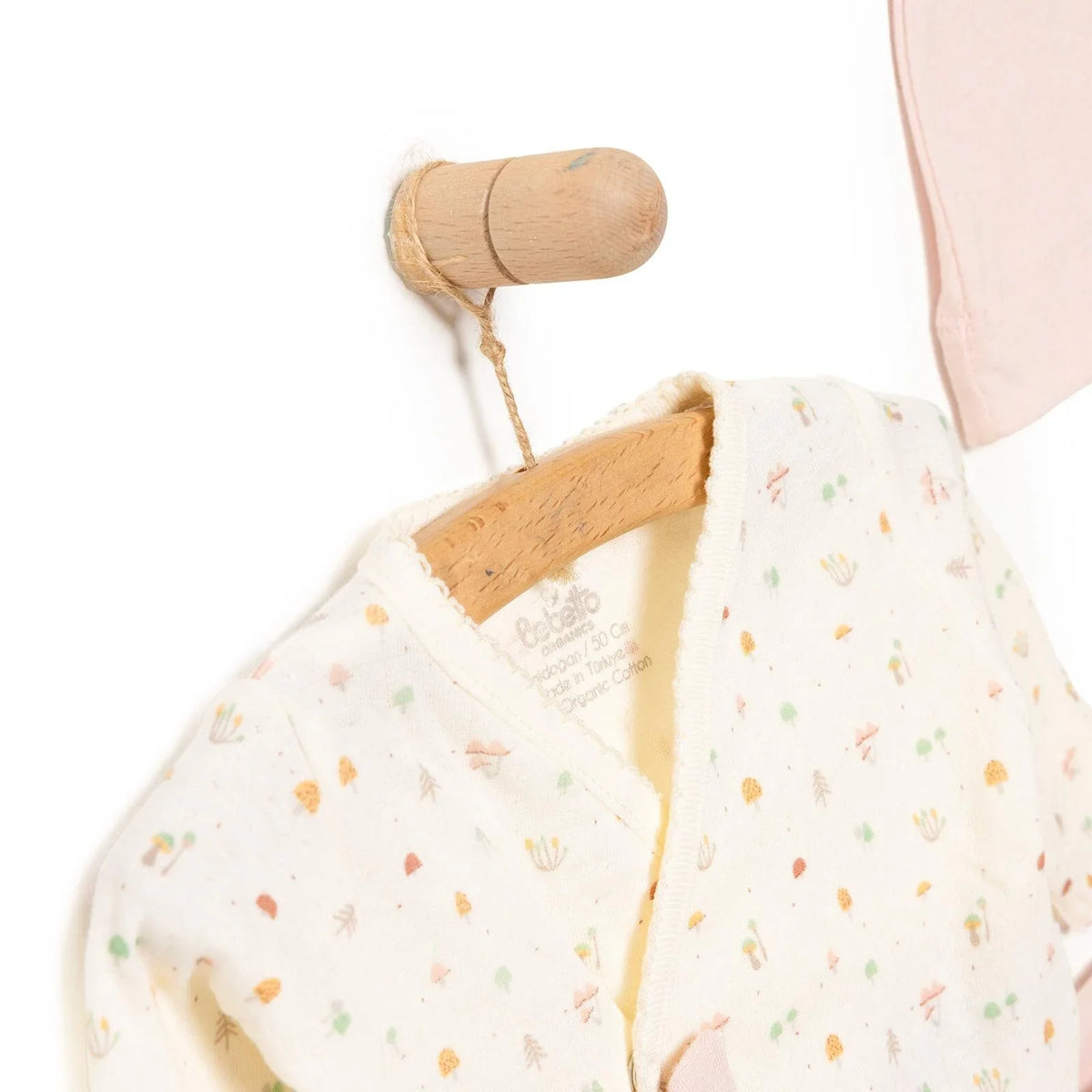 Bebetto 5 Piece V Neck Baby Hospital Bag Set (Newborn)