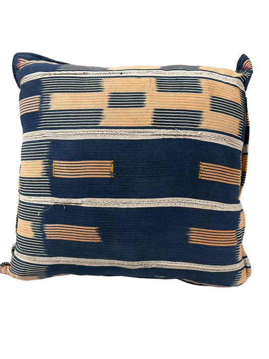 Baule Cloth Cushion (83.4.B69)