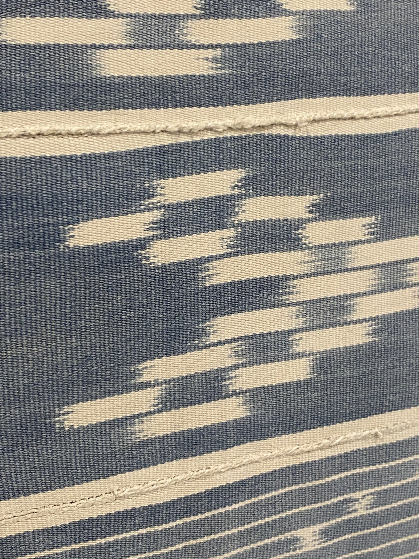 Baule Cloth Cushion - (184.7