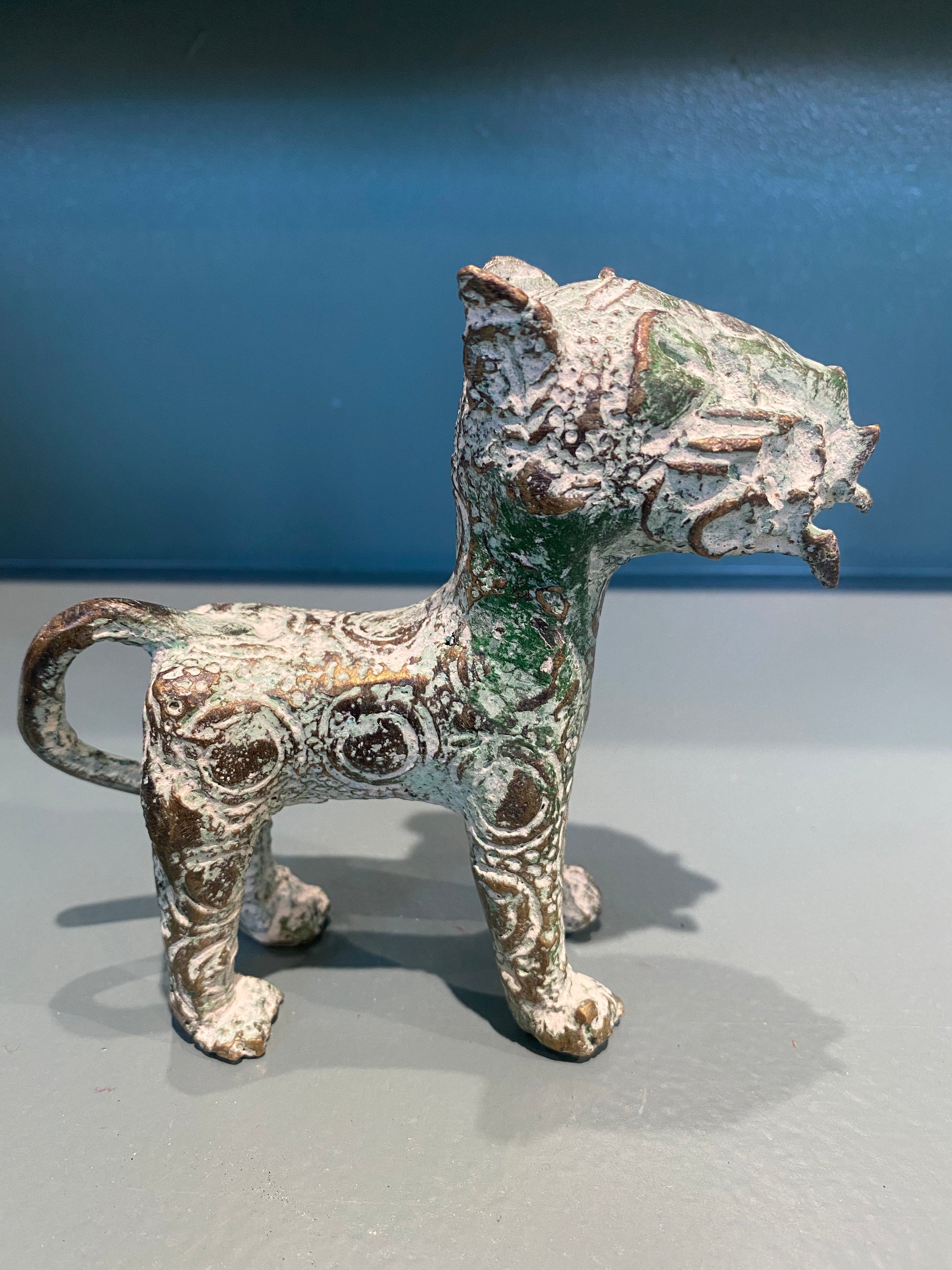 Benin Leopard sculpture - Bronze (56.02)
