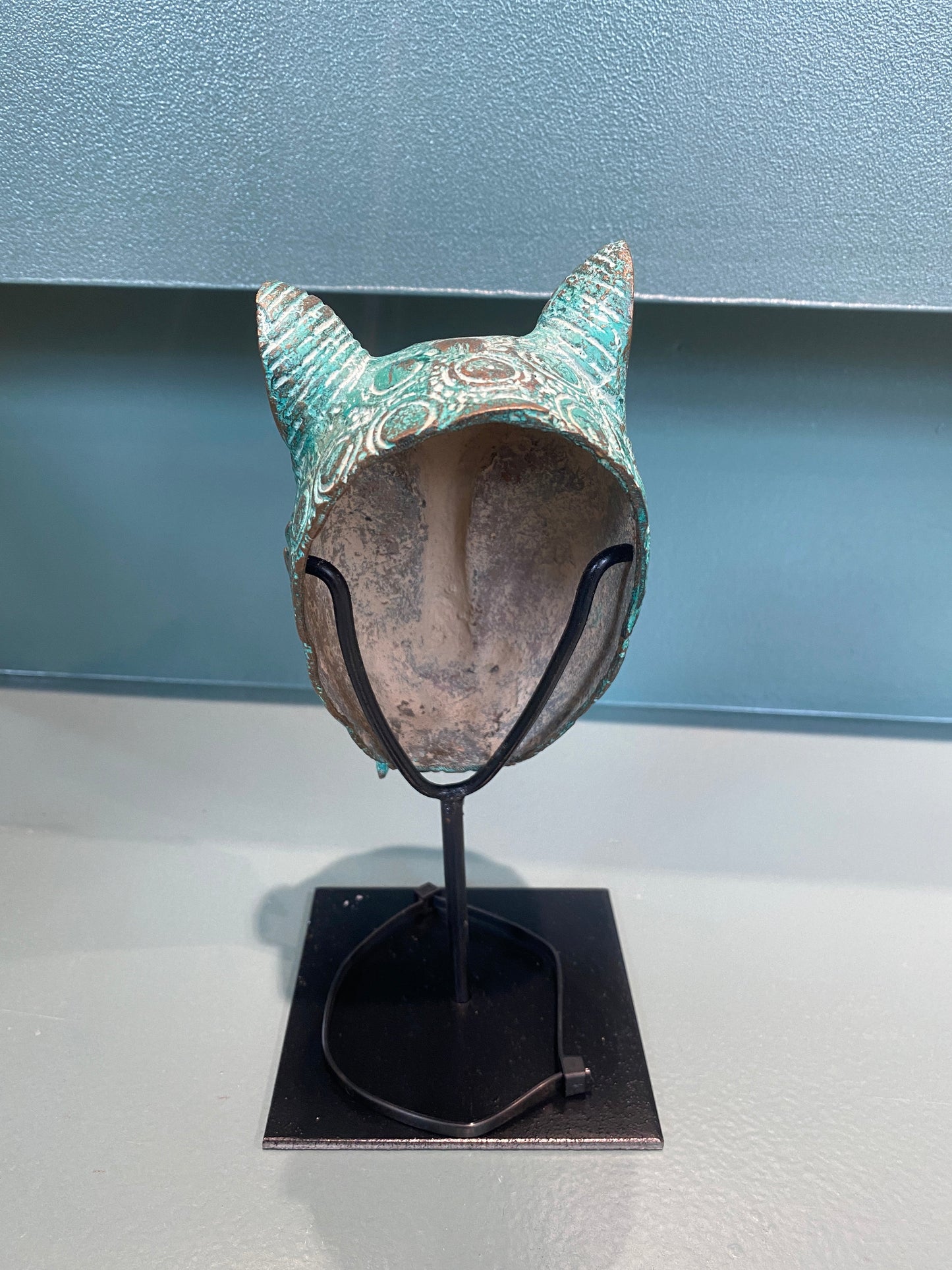 Benin Leopard sculpture - Bronze