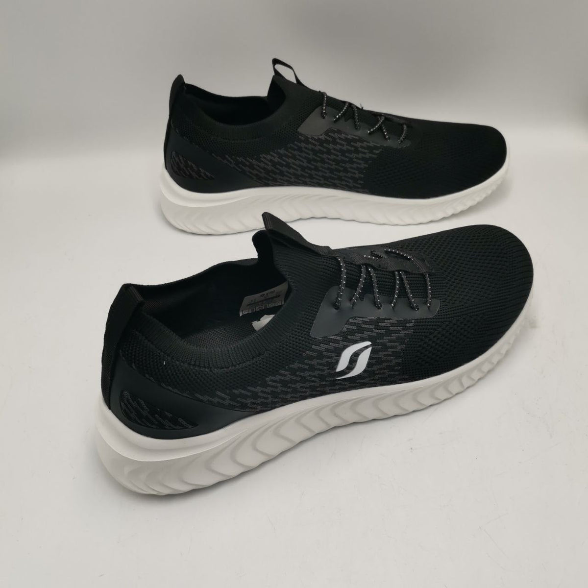 Womens Trainers Memory Foam Comfy Walking Fitness Gym Black White STQ Sneakers