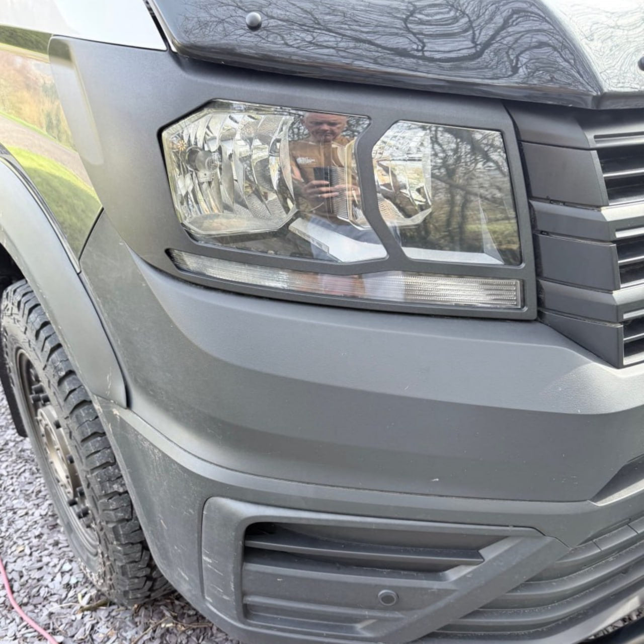 For VW Crafter New Shape Headlight Guards – Hammerite Ultimate Matte Black – Premium Protection | Van-X
