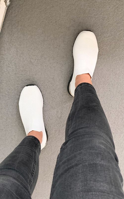 https://images.avasam.com/?w=500&url=https://avasamnew.s3.amazonaws.com/live//ikrush-jessi-sock-trainers-1606214621image00014-8.jpg