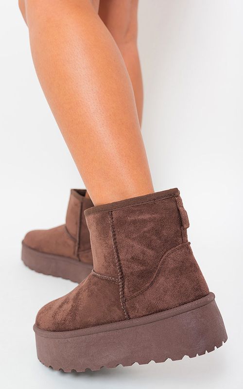 https://images.avasam.com/?w=500&url=https://avasamnew.s3.amazonaws.com/live//ikrush-martha-thick-heel-platform-boots-1691432915-DSC1640.jpg