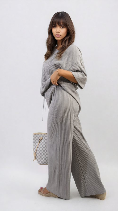 https://images.avasam.com/?w=500&url=https://avasamnew.s3.amazonaws.com/live//ikrush-daniela-ribbed-oversized-top-and-drawstring-wide-leg-trouser-co-ord-set-17168321201705-23.png