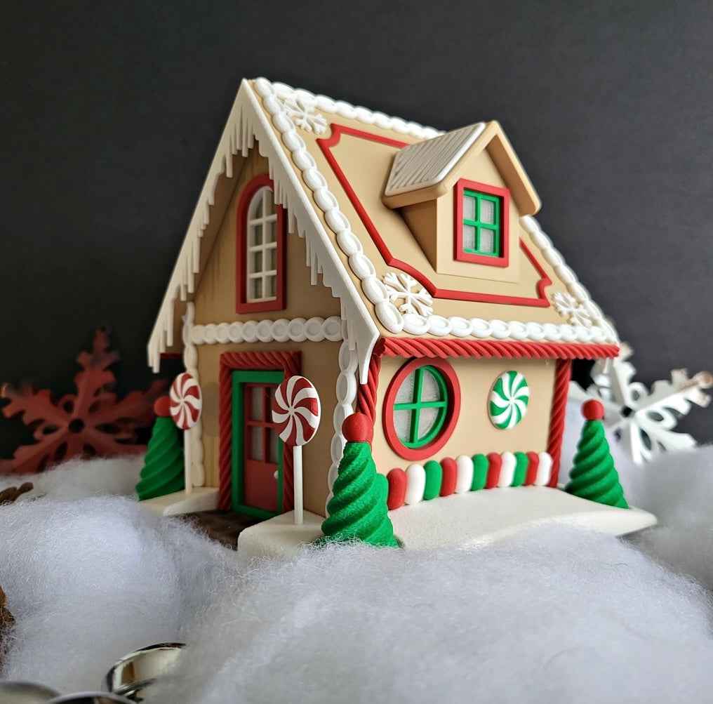 Gingerbread House | Christmas Decoration | Festive Holiday Centrepiece | Toy Village Display | Chocolates Storage | Complete with Flickering LED Tea Lights
