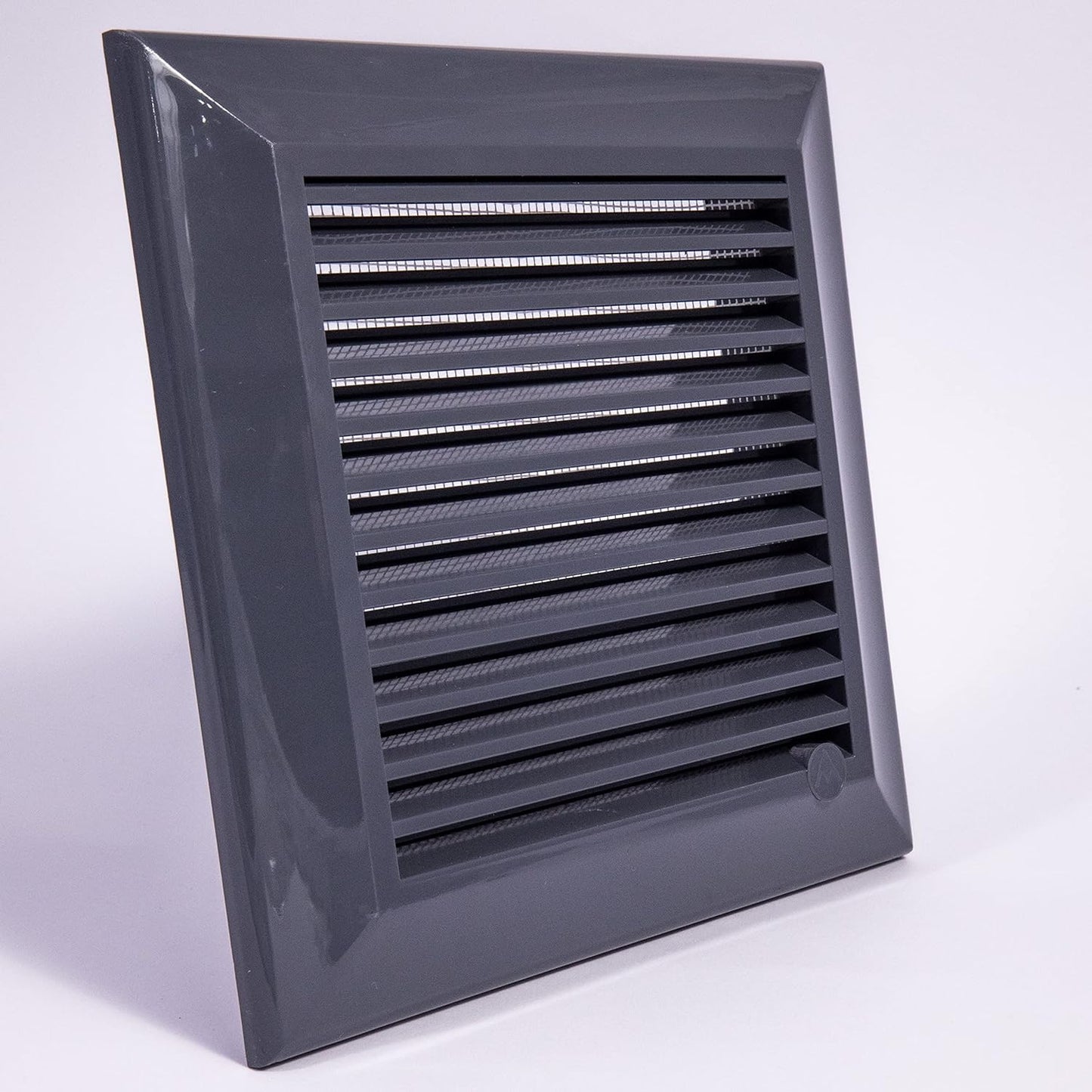 Louvre Vent Graphite Duo Smart 135G 135mm With Fly Mesh for Home and Garden Use