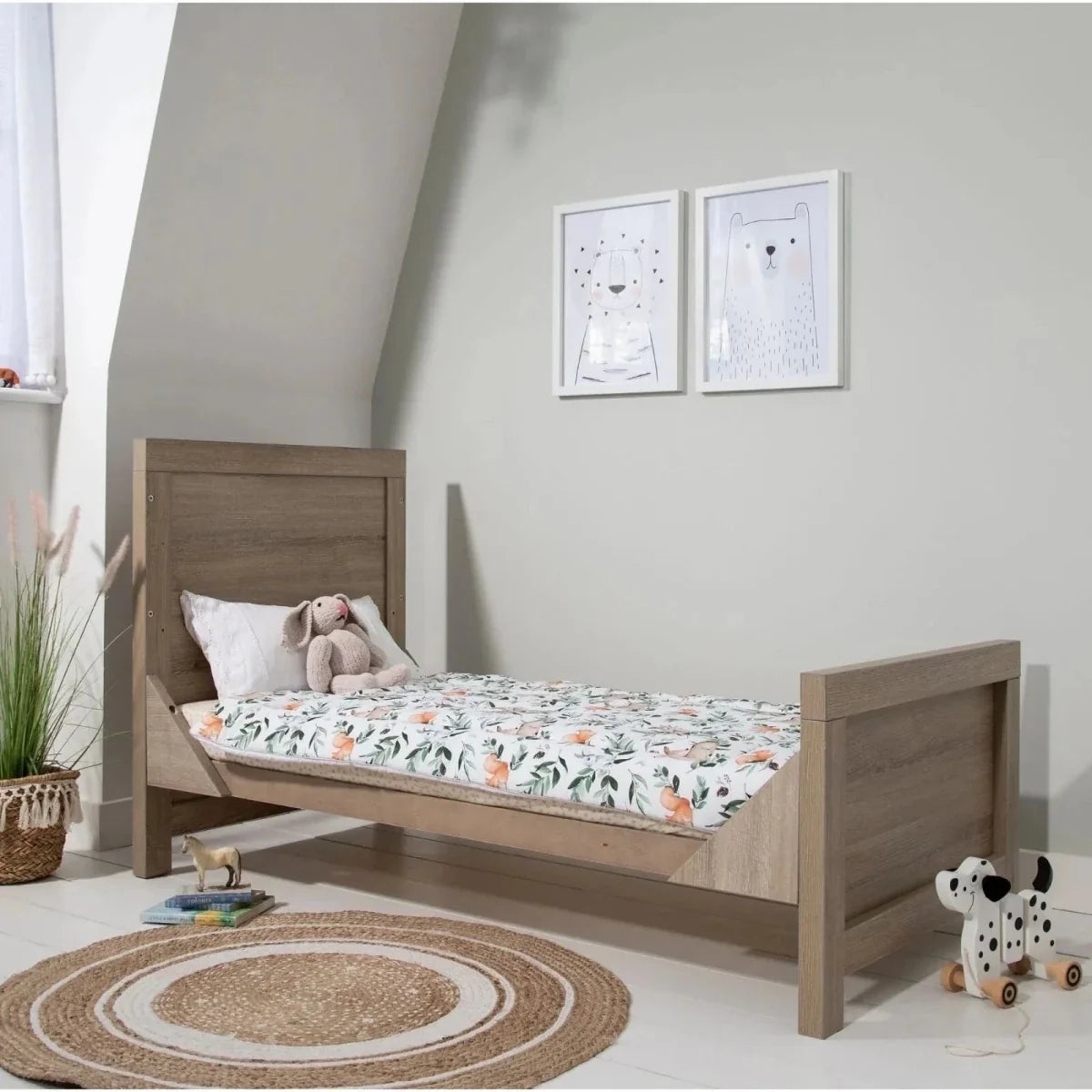 Tutti Bambini Modena 3-in-1 Cot Bed - White/Oak
