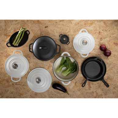 Hygge Large White Cast Iron Casserole Dish