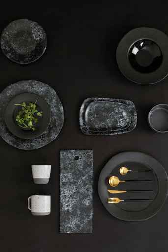 Hygge Black Marble Effect Pizza Plate