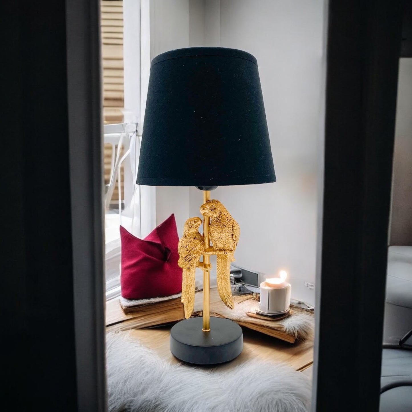 52X20X20CM TABLE LAMP 7" BLACK SHADE