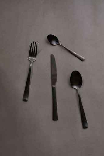 Avie 16 Piece Onyx Cutlery Set