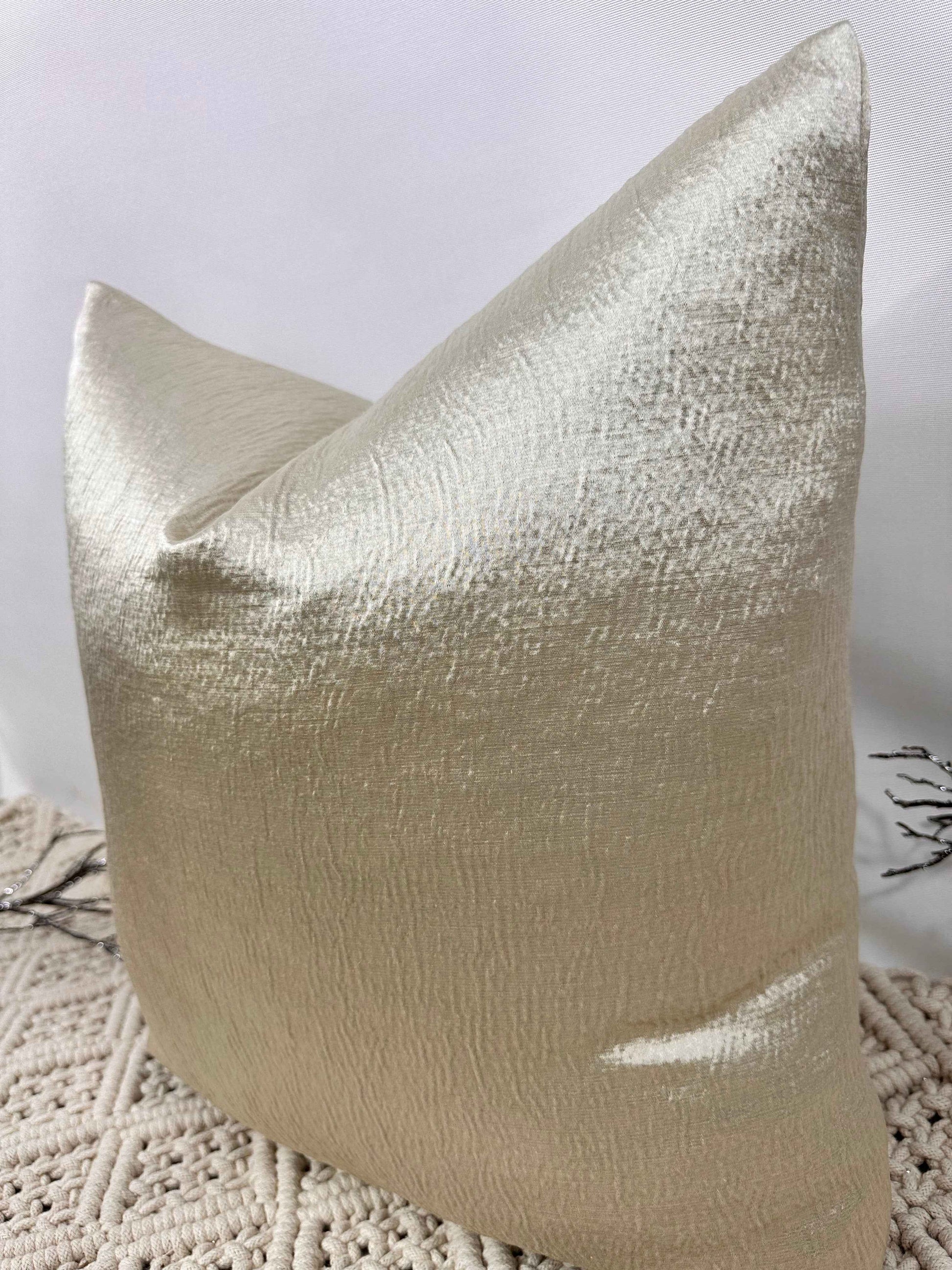 The Couture Cushion - The Laurent Linen - Style No. 142