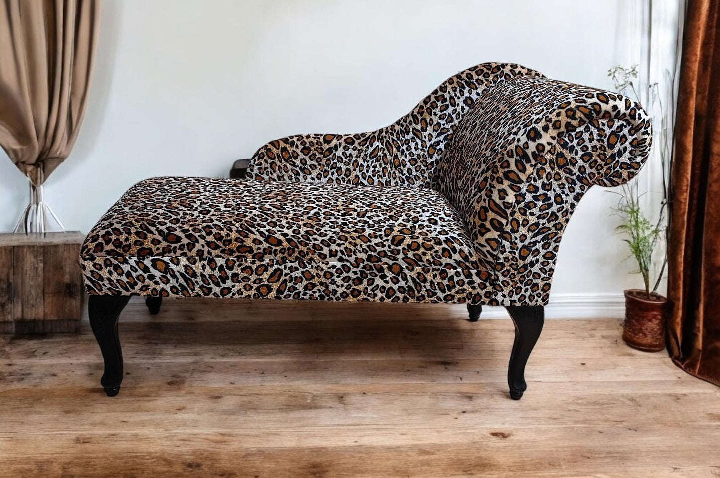 120X46X57CM LEOPARD MINI CHAISE LONGUE