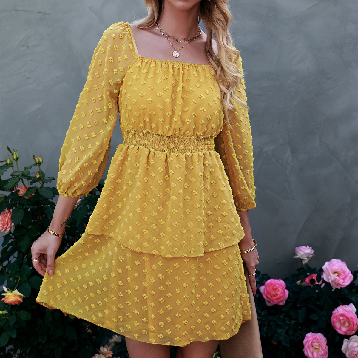 Women's Fashion Square Neck Backless Jacquard Dress