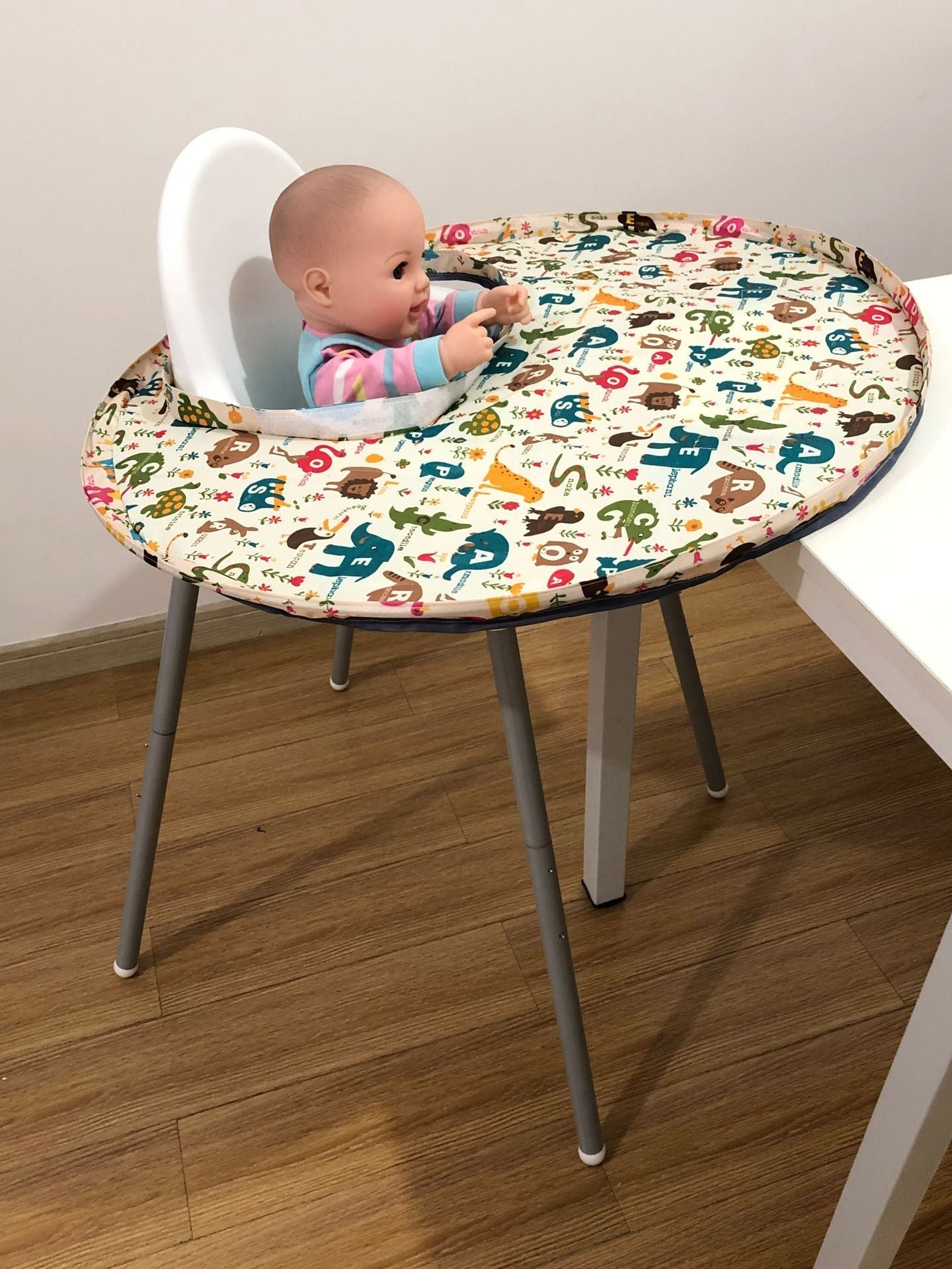 Waterproof Baby Feeding Mat - 360° Spill Protection | 75cm Oxford Cloth