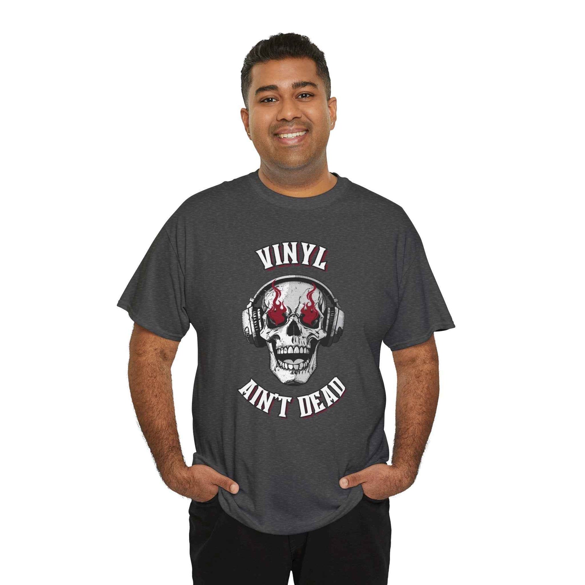 'Vinyl Ain't Dead' Skull Men's T-Shirt