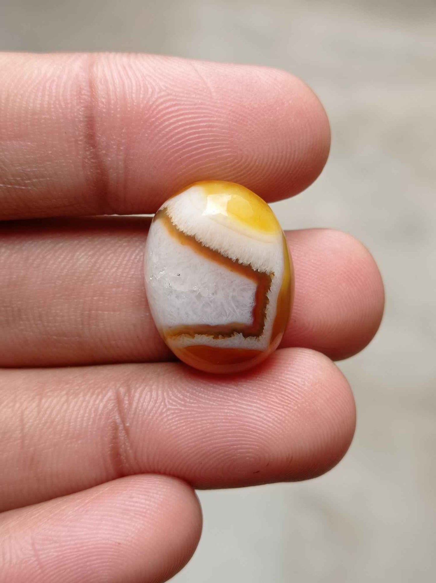 26ct Banded Agate Cabochon - Sulaimani Aqeeq - 23x18mm