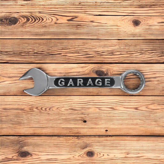 60CM ALUMINIUM SPANNER WALL PLAQUE