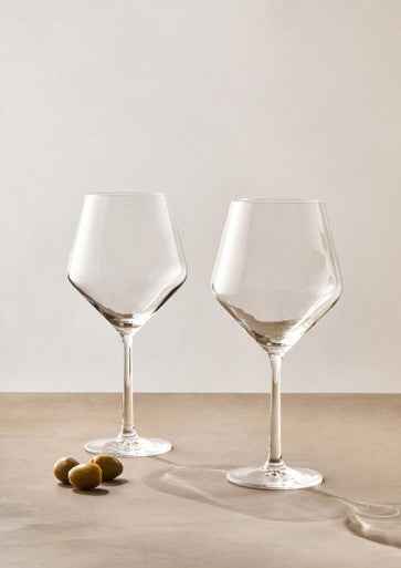 Ada Set Of 2 Crystal Burgundy Glasses