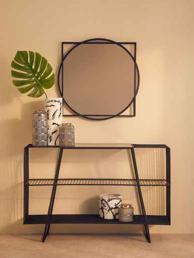 Sorrell Black And White Large Planter