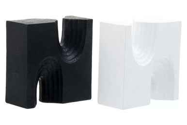 Broc Set Of Two Black And White Bookends