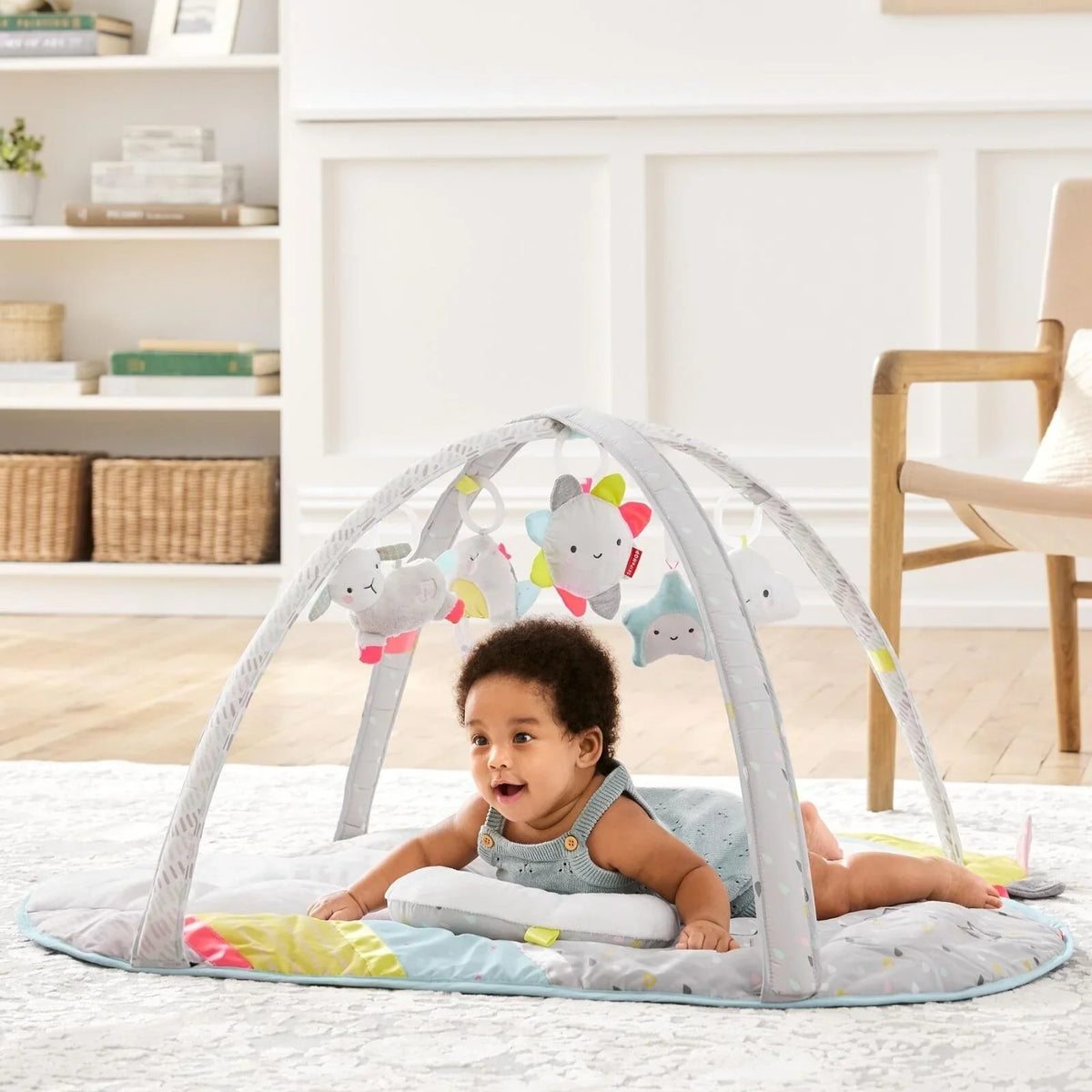 Skip Hop Silver Lining Cloud Activity Gym