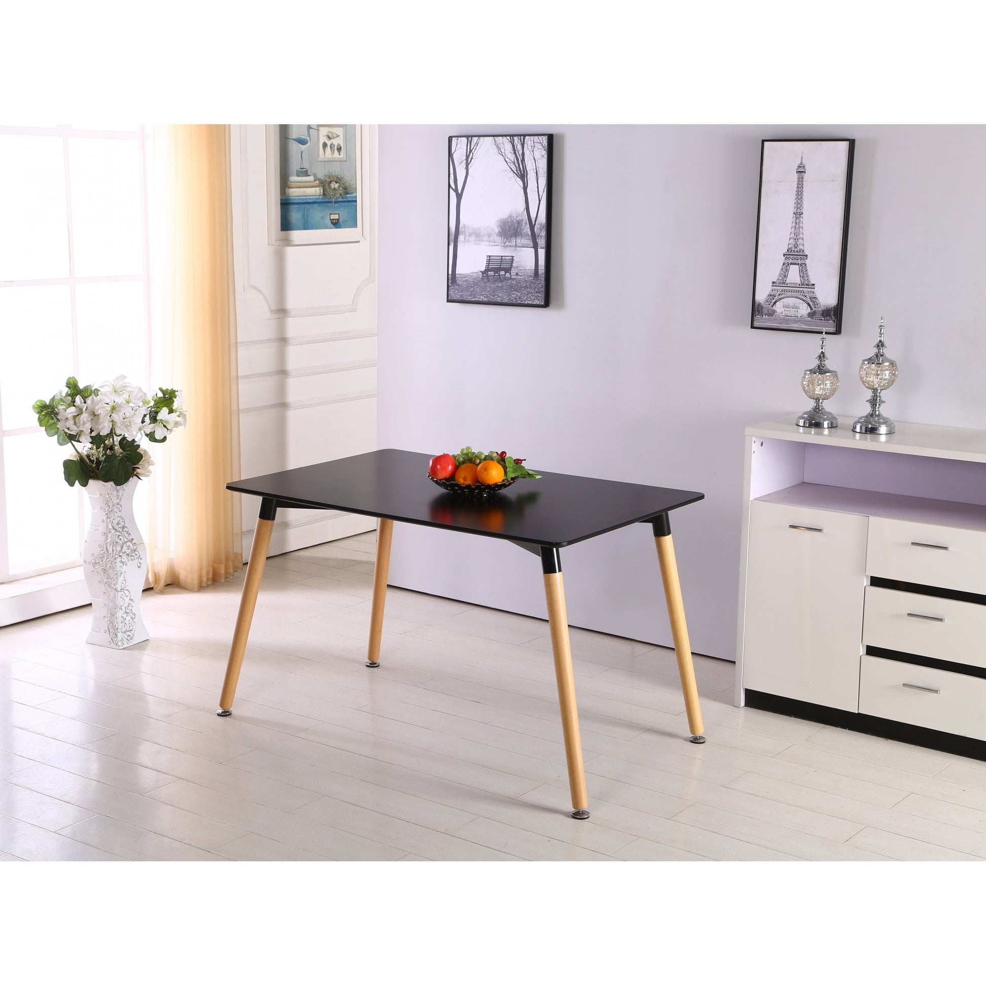 Halo 4 or 6 seating Dining Table