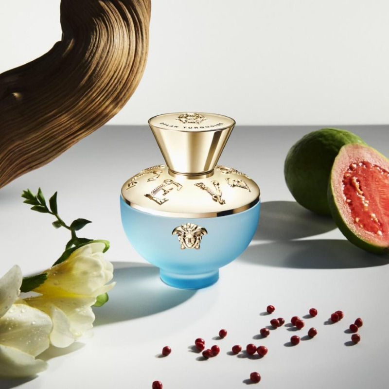 Versace Dylan Turquoise  Eau De Toilette Spray 50ml