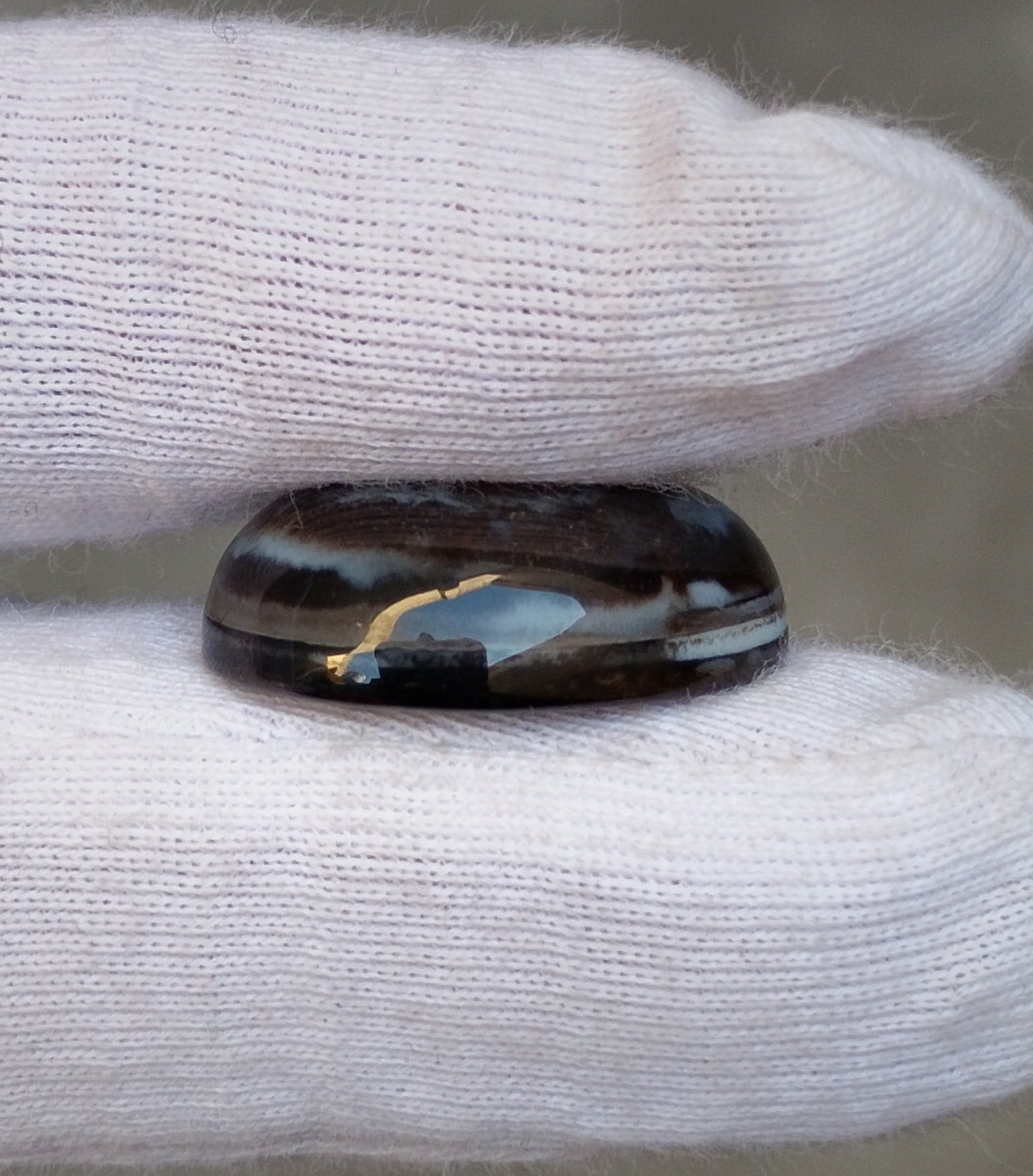 16.3ct Agate Cabochon - Sulaimani Aqeeq  - 19 x 20mm