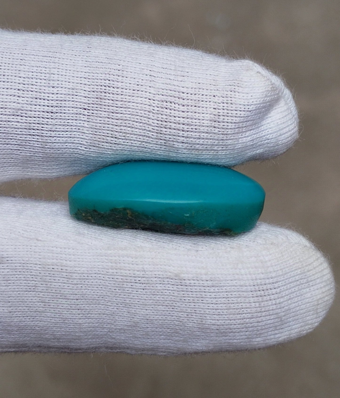 19ct - Turquoise Cabochon 15x25mm